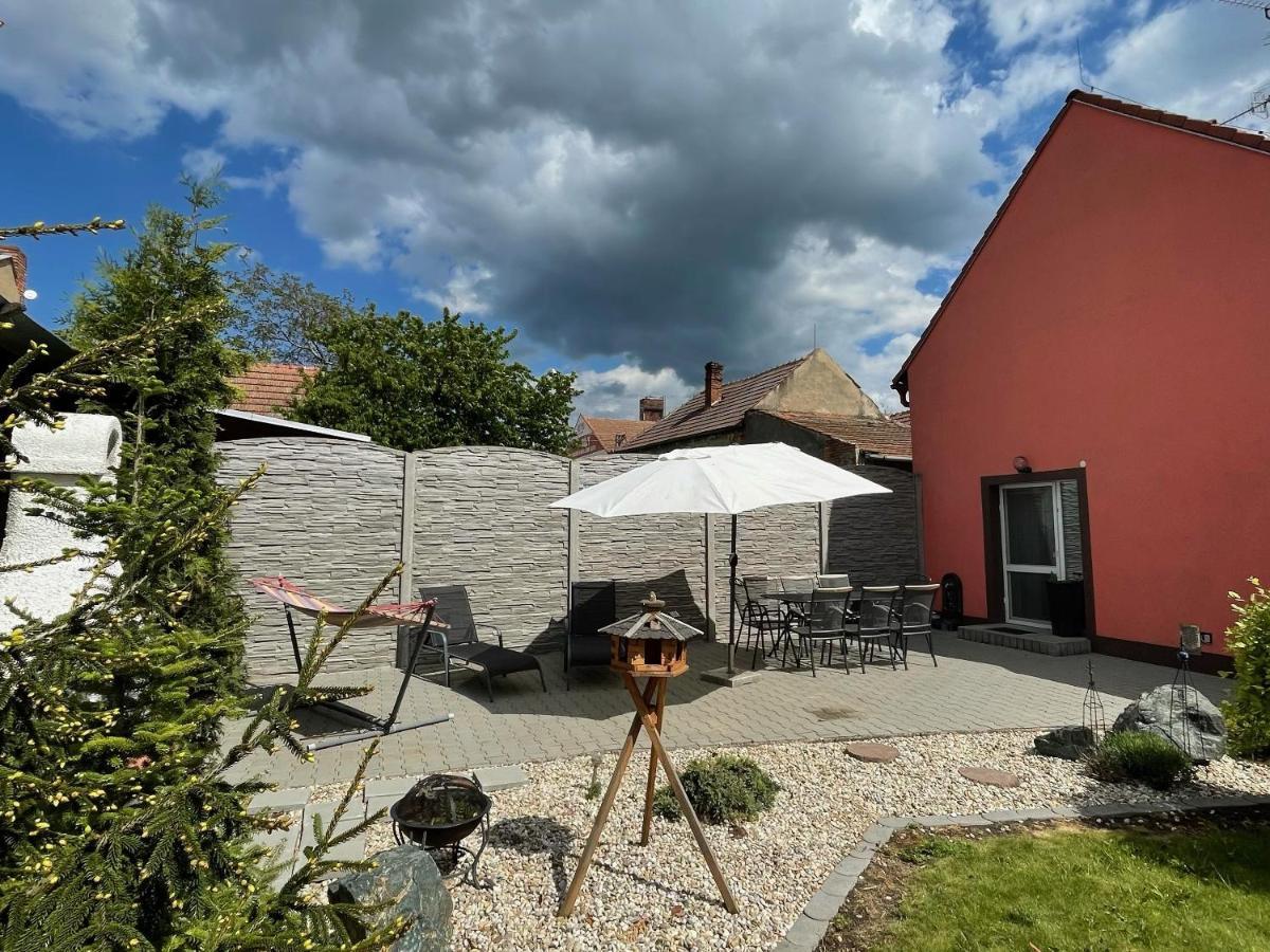 Ubytování U Mikeša Břeclav Esterno foto